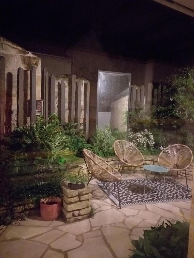 B&B Cote Loire Les Rosiers Eksteriør billede